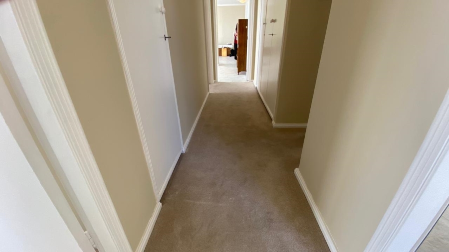 To Let 3 Bedroom Property for Rent in Bantry Bay Western Cape